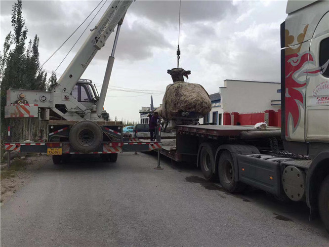 乌达区狭窄场地（如小区、车间）适合用哪种吊车？